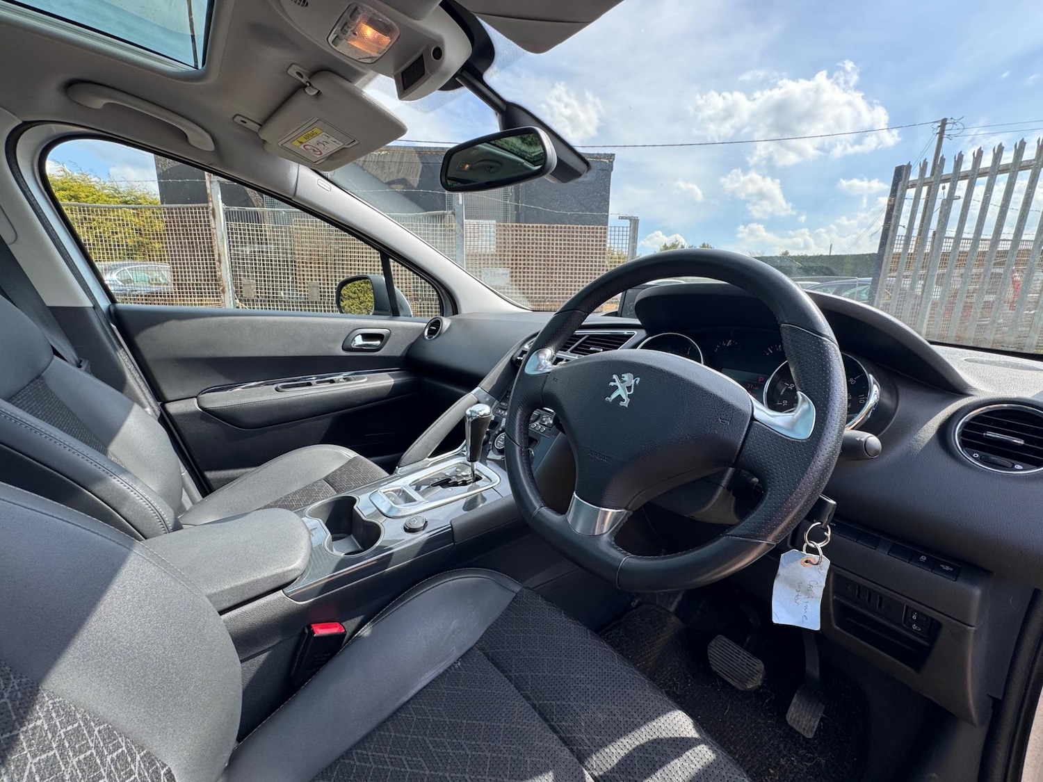 Used Peugeot 3008 2014 for sale - 77271358: Photo 42