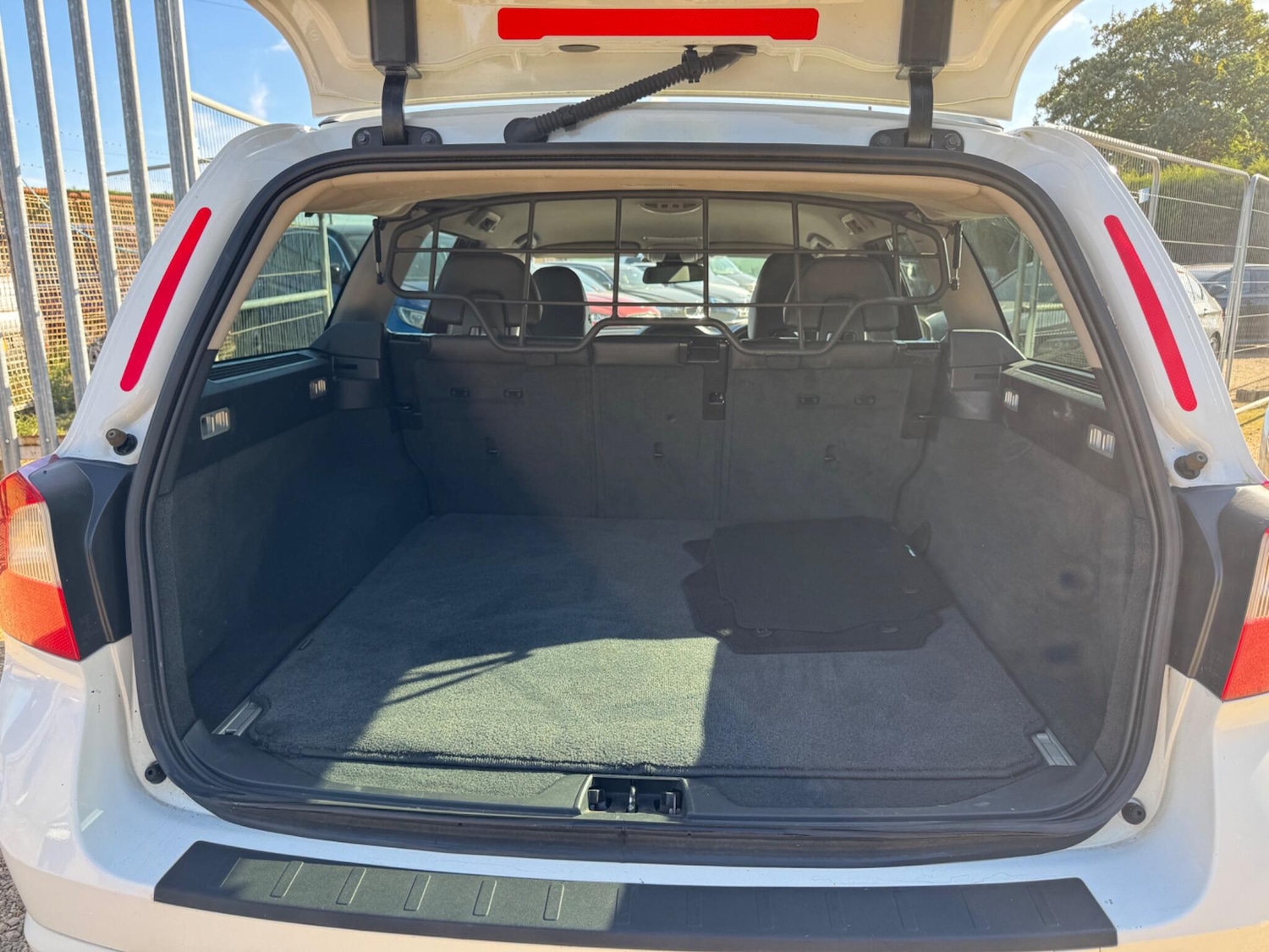 Used Volvo V70 2012 for sale - 76072777: Photo 10
