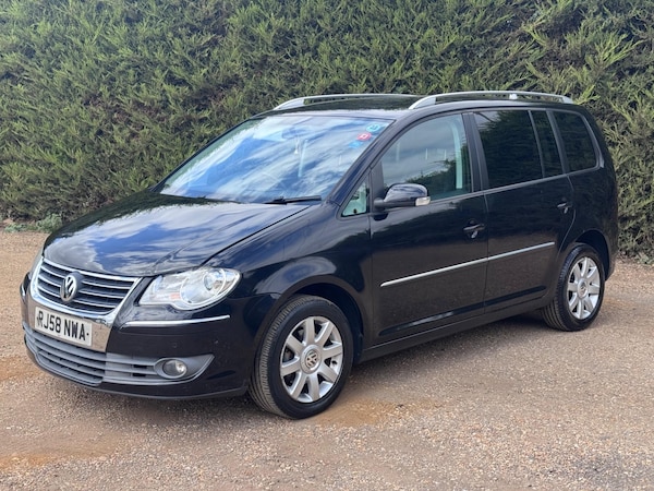 Used Volkswagen Touran 2008 for sale - 75645971: Photo 11