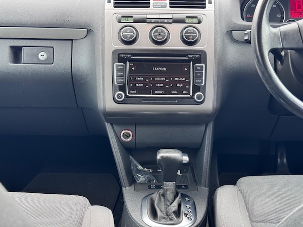 Used Volkswagen Touran 2008 for sale - 75645971: Photo 29