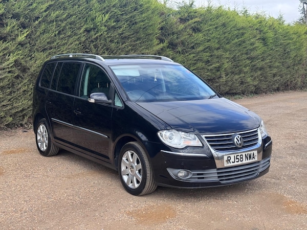 Used Volkswagen Touran 2008 for sale - 75645971: Photo 9