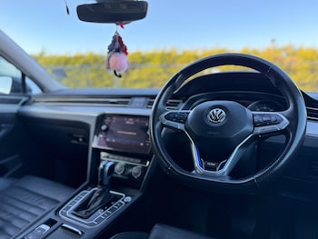 Used Volkswagen Passat 2020 for sale - 76759297: Photo