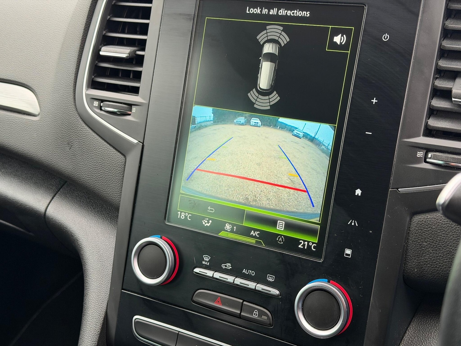 Used Renault Megane 2017 for sale - 77271377: Photo 27