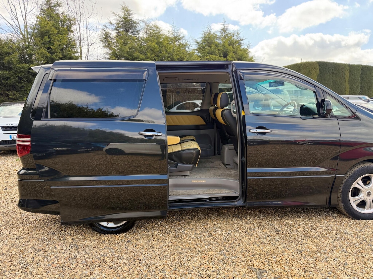 Used Toyota Alphard 2020 for sale - 78115089: Photo 14