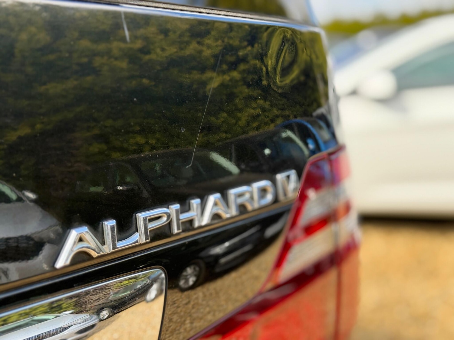 Used Toyota Alphard 2020 for sale - 78115089: Photo 36