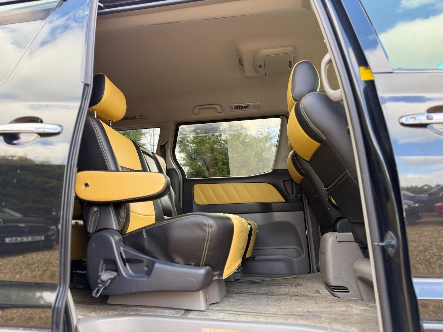 Used Toyota Alphard 2020 for sale - 78115089: Photo 38