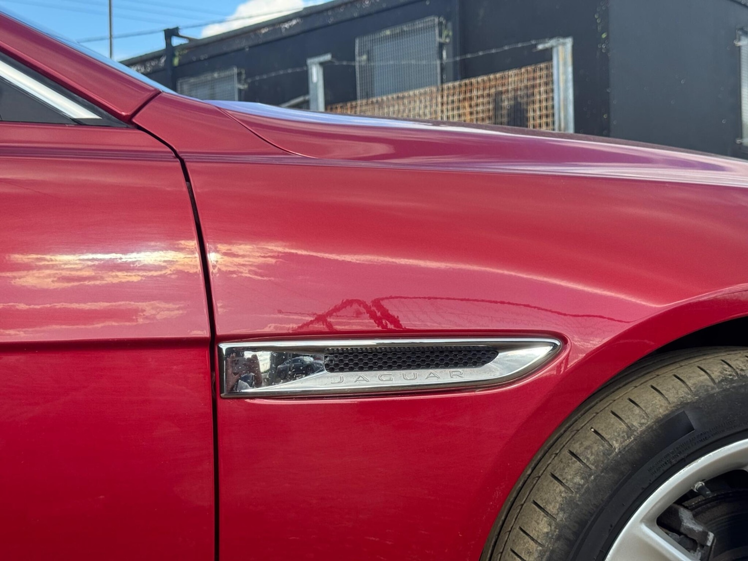 Used Jaguar XE 2016 for sale - 76990568: Photo 11