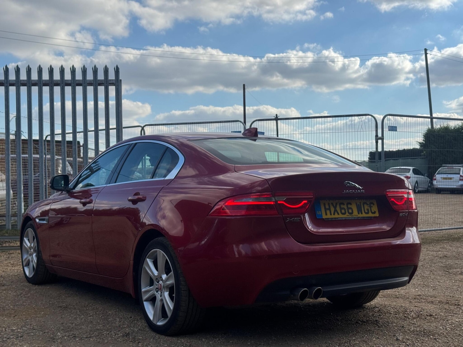 Used Jaguar XE 2016 for sale - 76990568: Photo 24