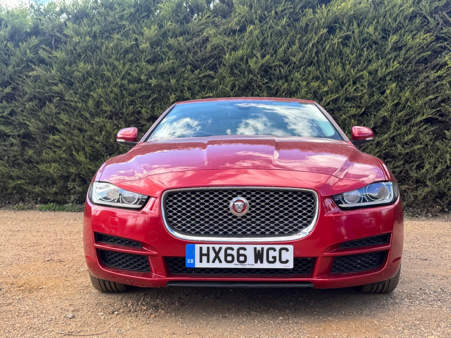 Used Jaguar XE 2016 for sale - 76990568: Photo 6