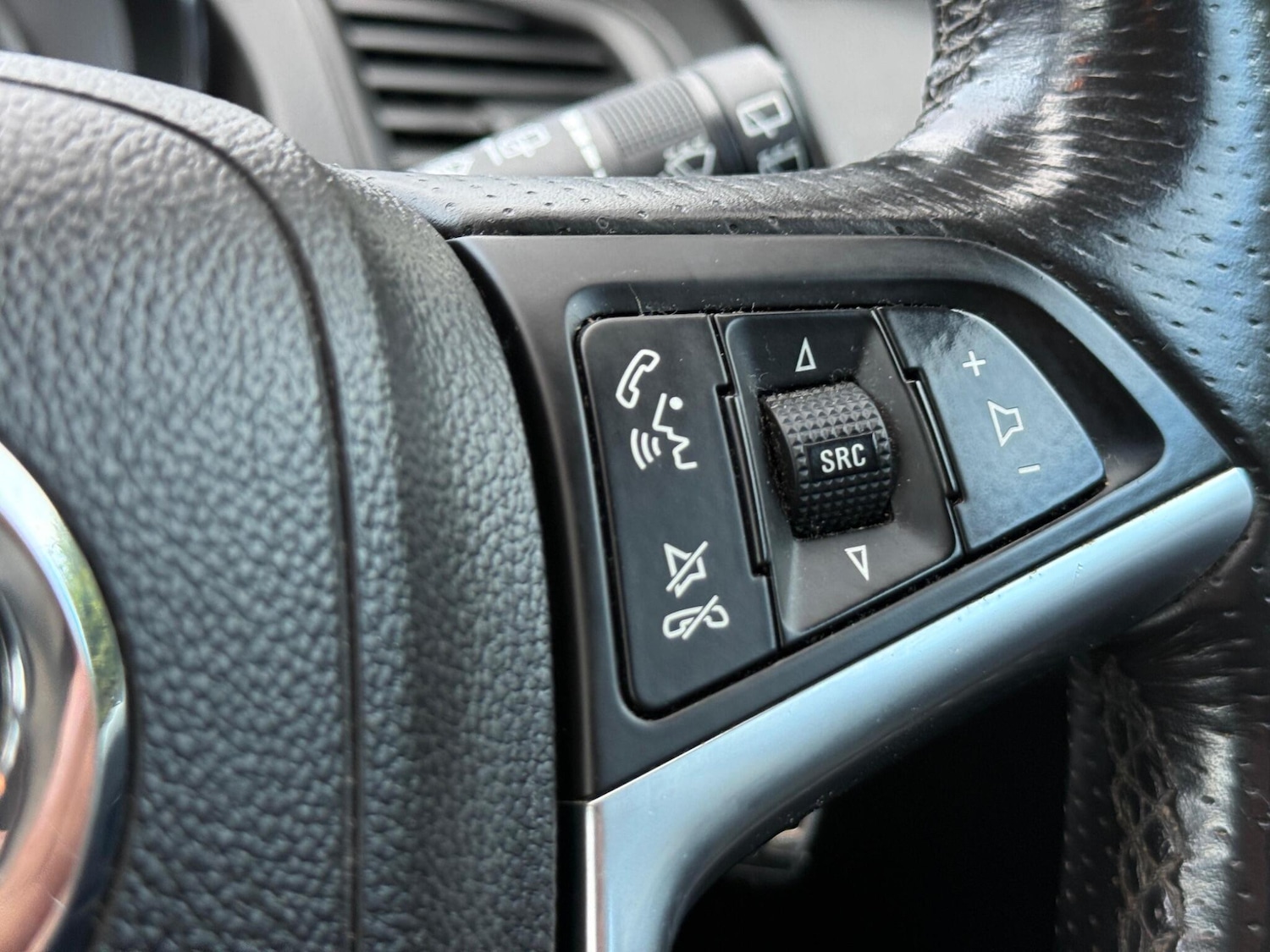 Used Vauxhall Insignia 2011 for sale - 77396361: Photo 21