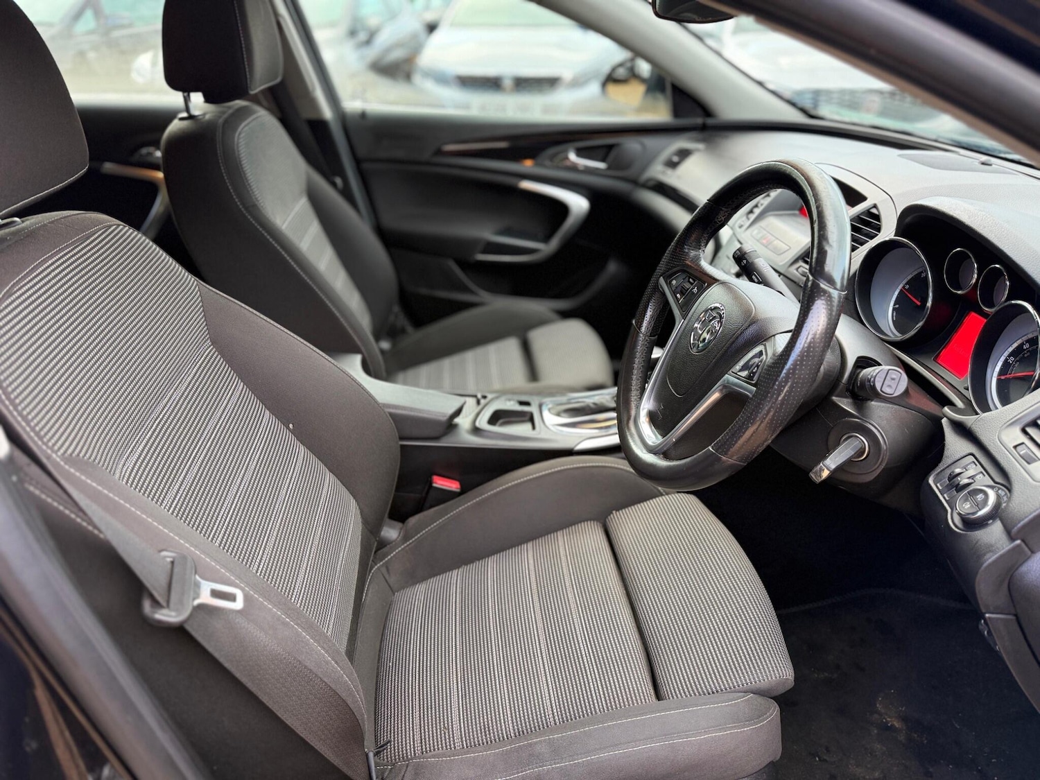 Used Vauxhall Insignia 2011 for sale - 77396361: Photo 26