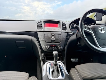 Used Vauxhall Insignia 2011 for sale - 77396361: Photo