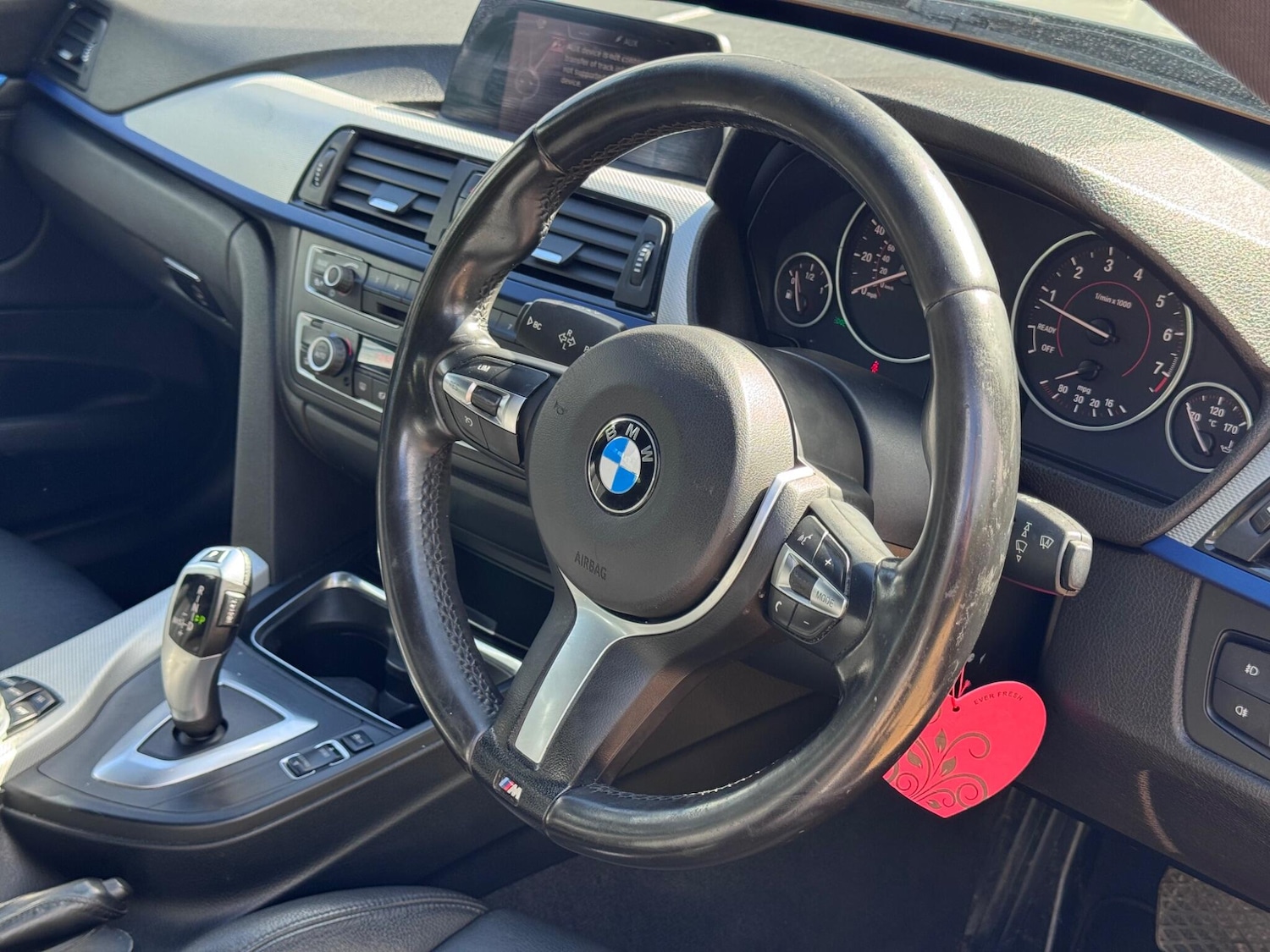 Used BMW 3 Series 2015 for sale - 76989395: Photo 38