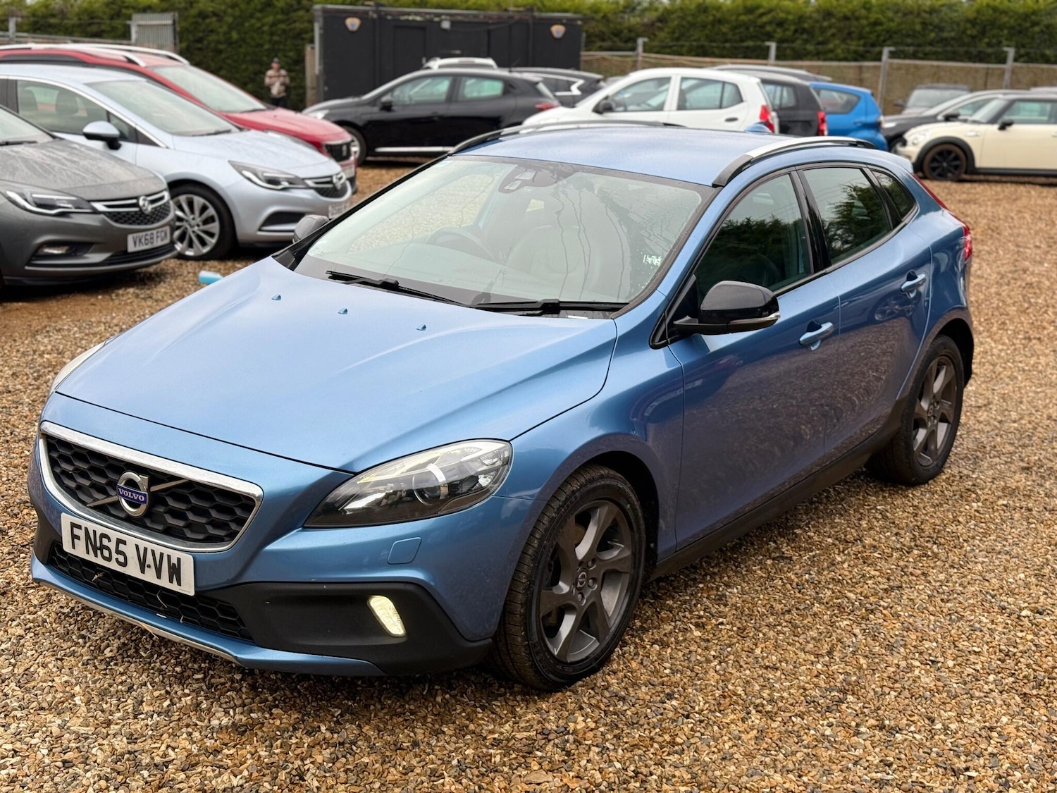 Used Volvo V40 2015 for sale - 77271349: Photo 10