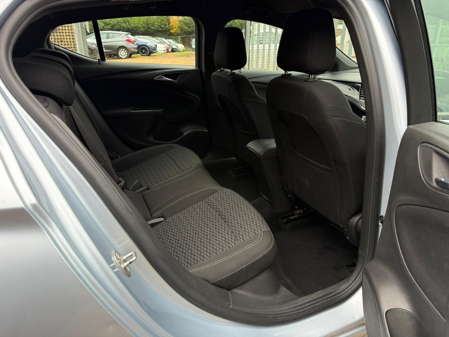 Used Vauxhall Astra 2017 for sale - 76512485: Photo 24