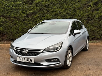 Used Vauxhall Astra 2017 for sale - 76512485: Photo