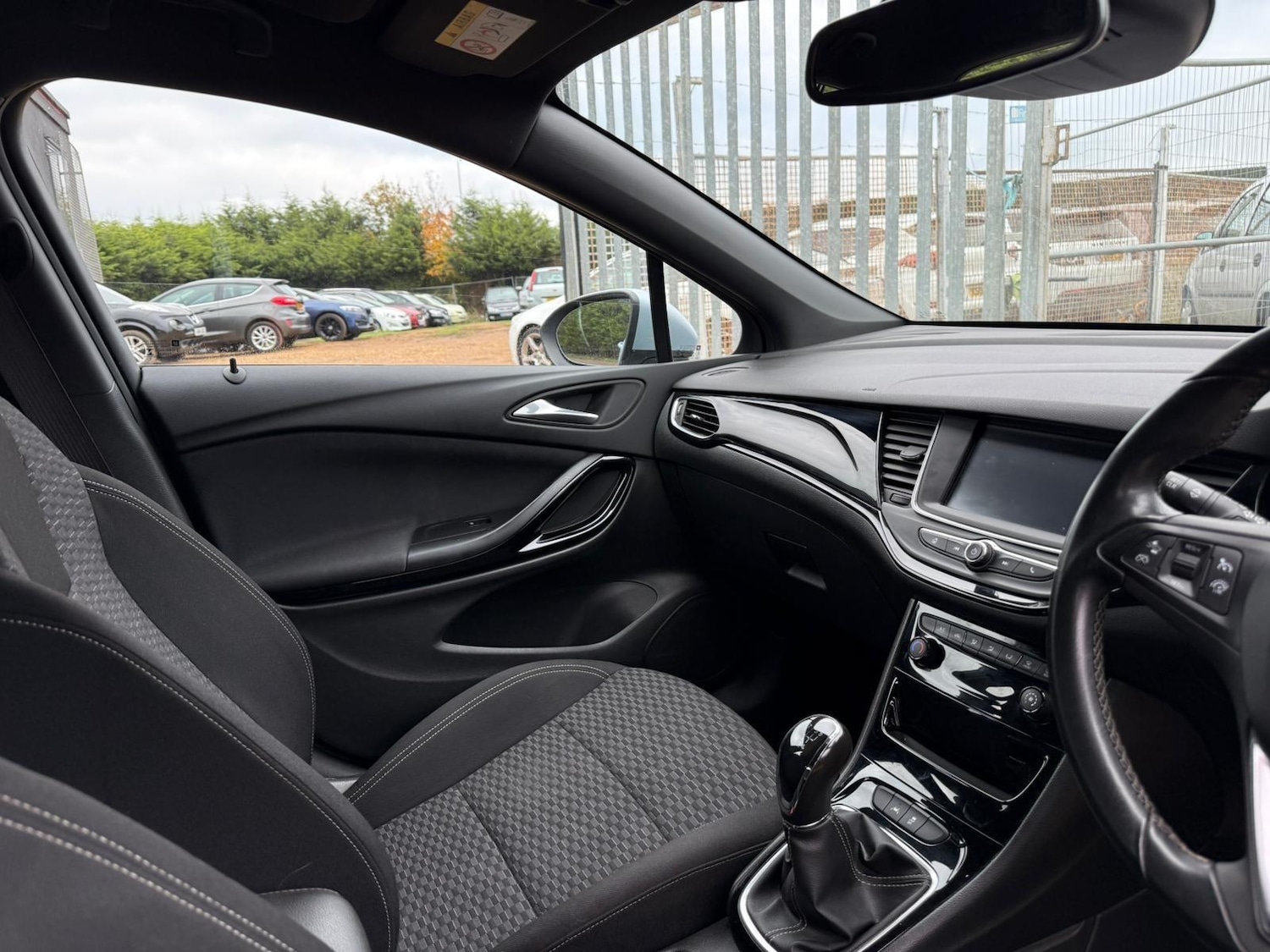 Used Vauxhall Astra 2017 for sale - 76512485: Photo 30