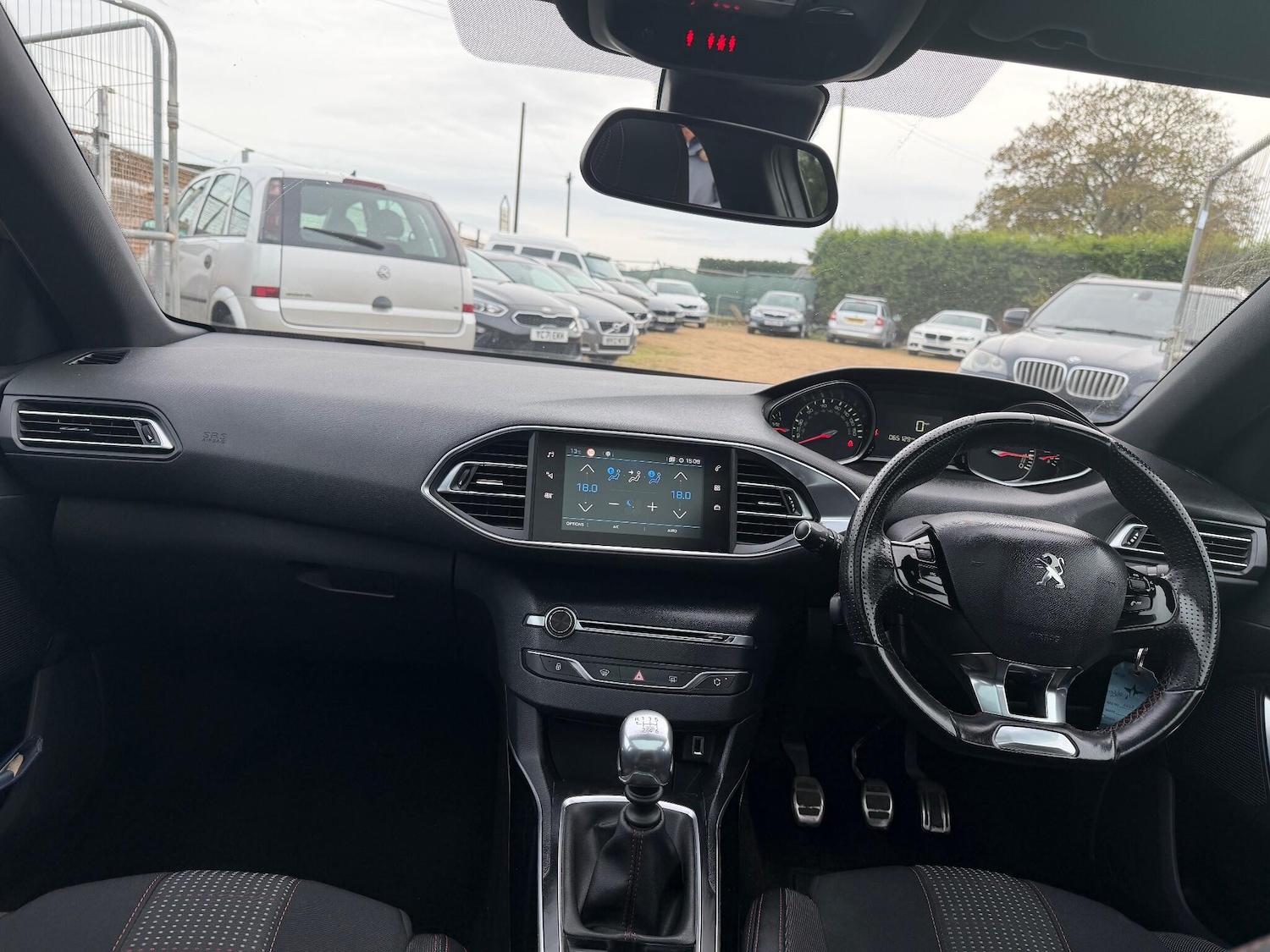 Used Peugeot 308 2018 for sale - 76423741: Photo 10
