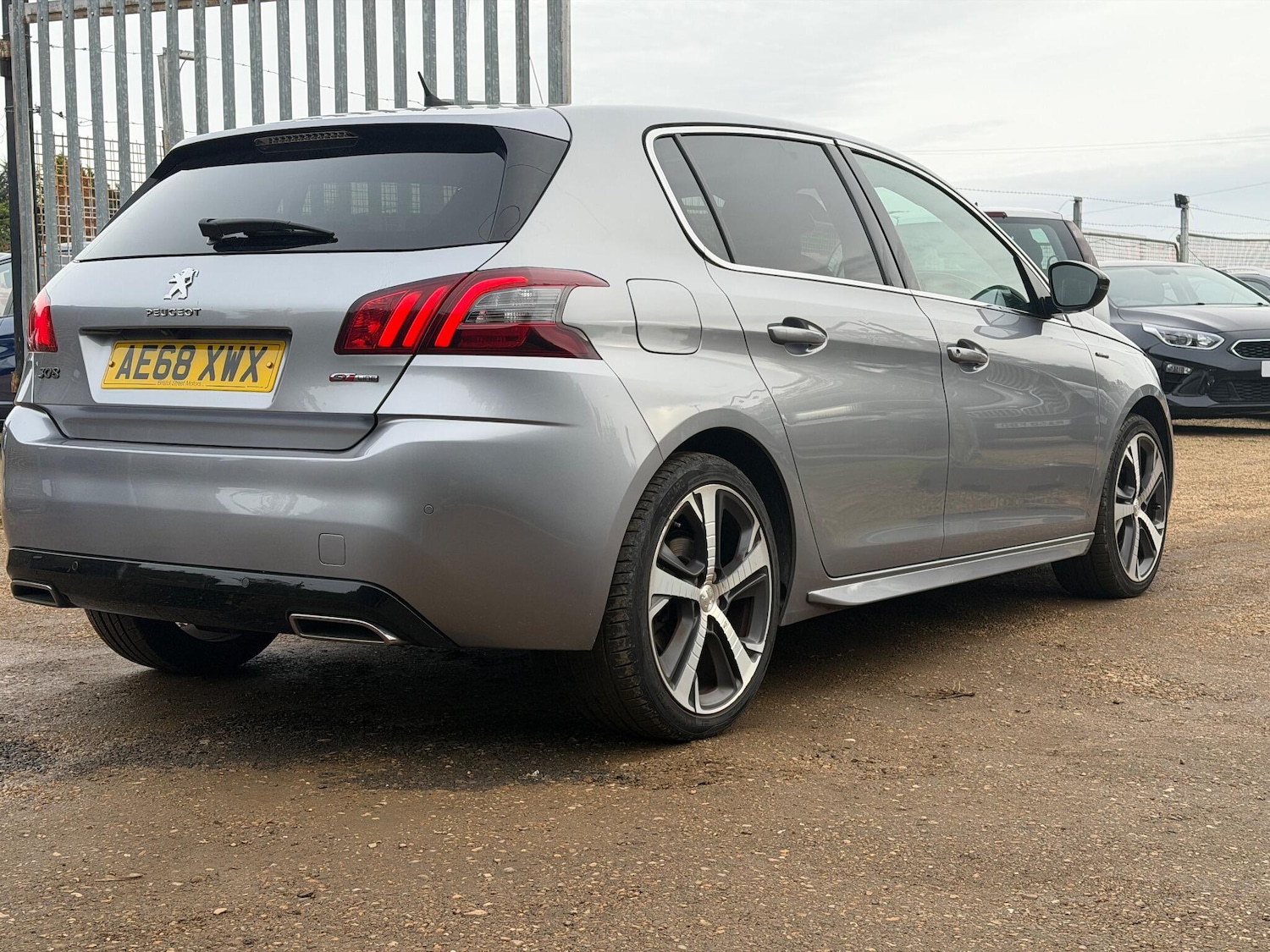Used Peugeot 308 2018 for sale - 76423741: Photo 12