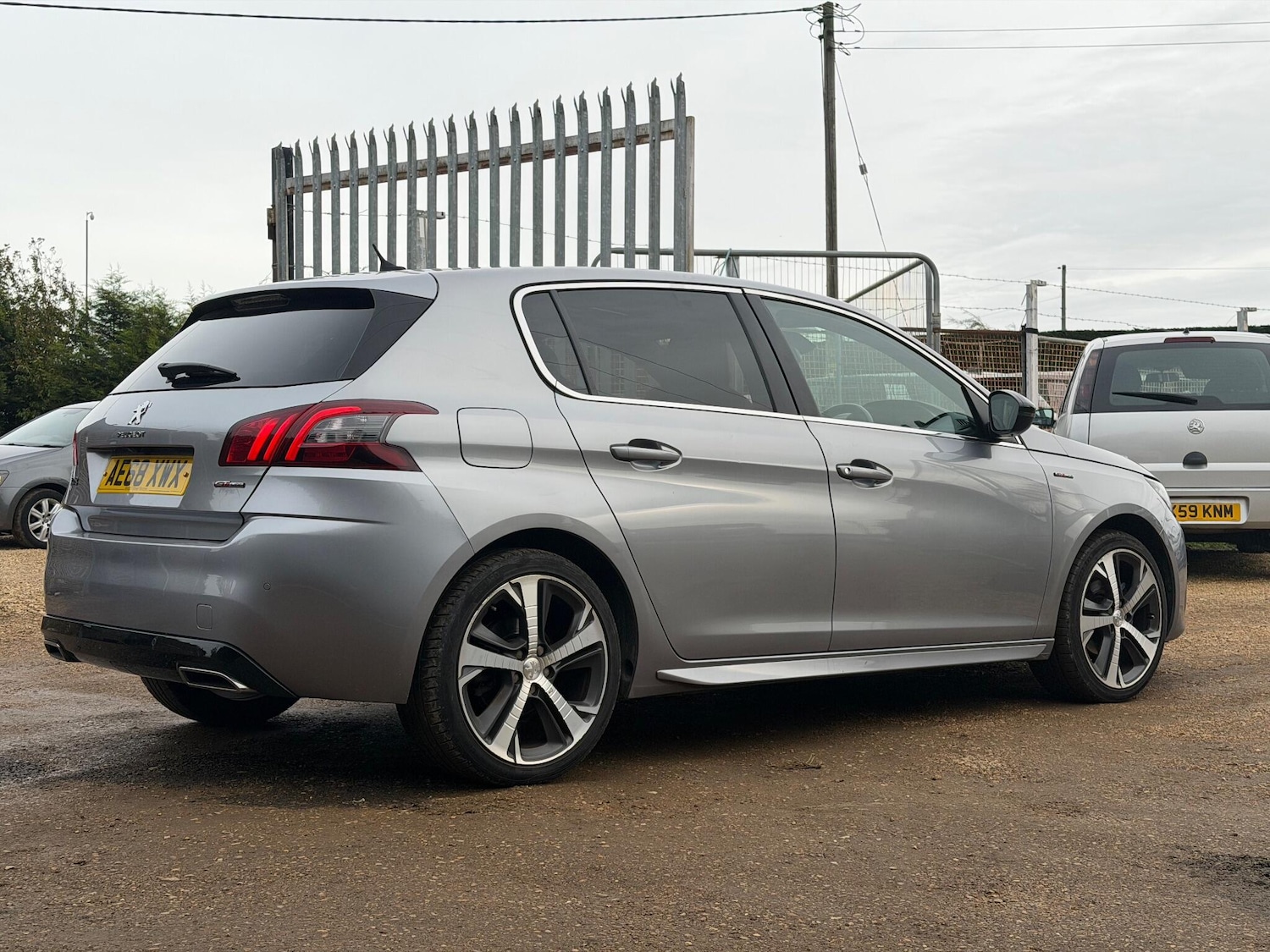 Used Peugeot 308 2018 for sale - 76423741: Photo 20