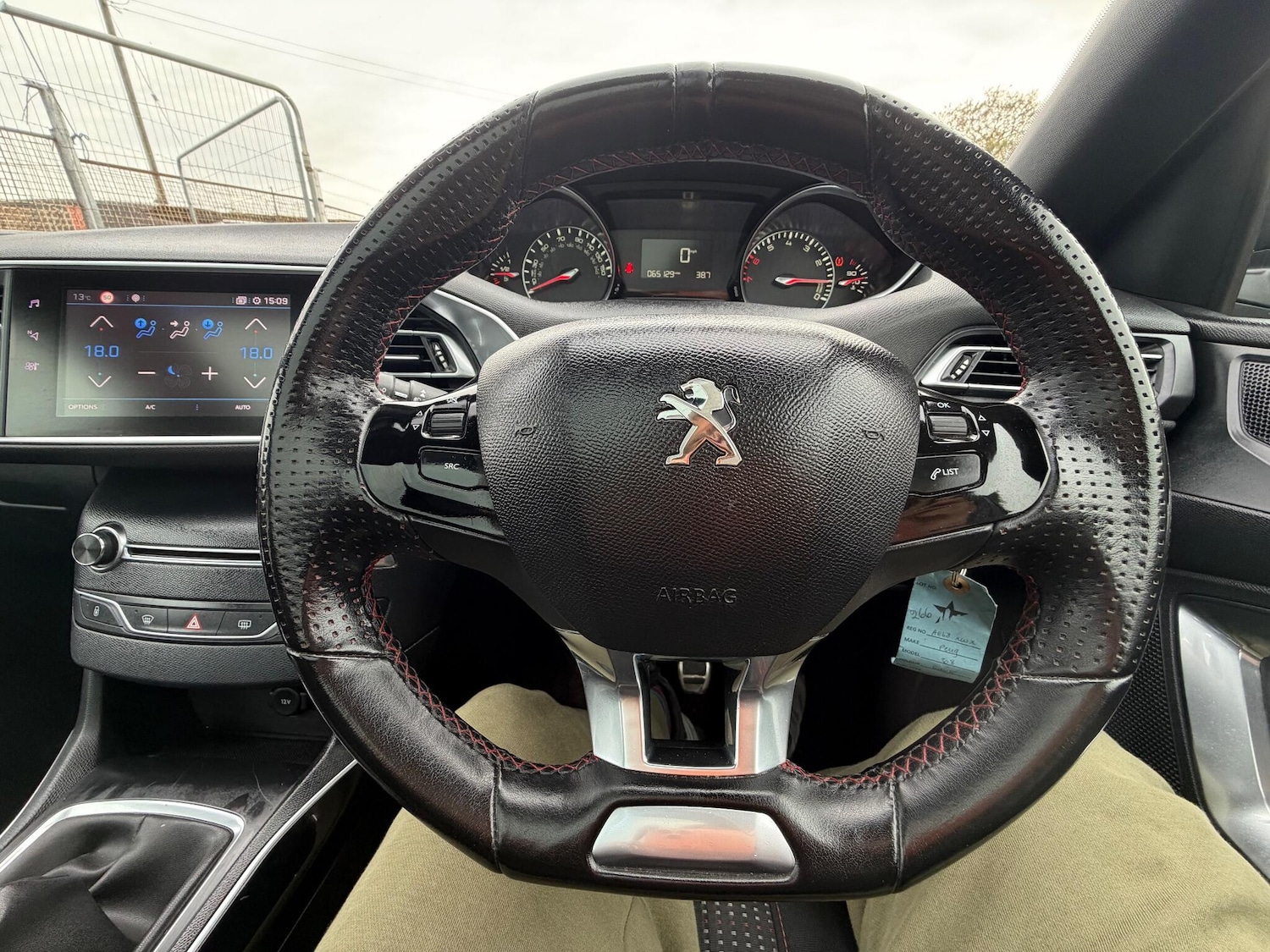 Used Peugeot 308 2018 for sale - 76423741: Photo 24