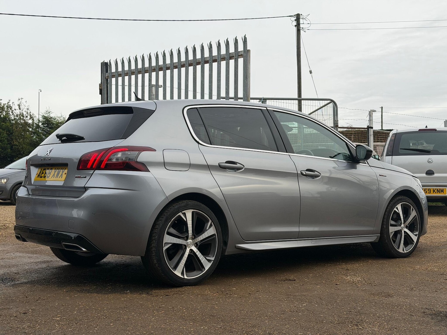 Used Peugeot 308 2018 for sale - 76423741: Photo 4