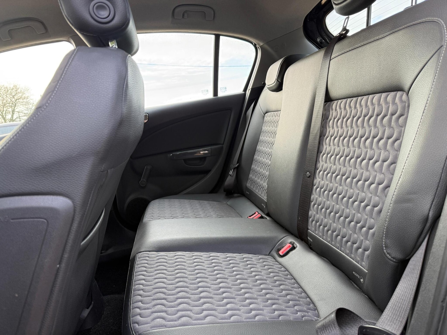 Used Vauxhall Corsa 2011 for sale - 77290934: Photo 18