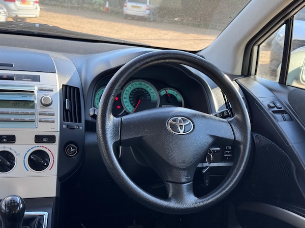Used Toyota Corolla Verso 2008 for sale - 76024653: Photo 23
