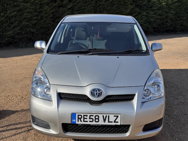 Used Toyota Corolla Verso 2008 for sale - 76024653: Photo 37