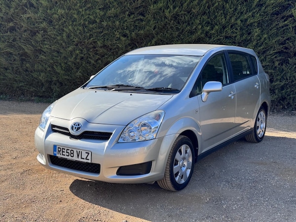 Used Toyota Corolla Verso 2008 for sale - 76024653: Photo 6