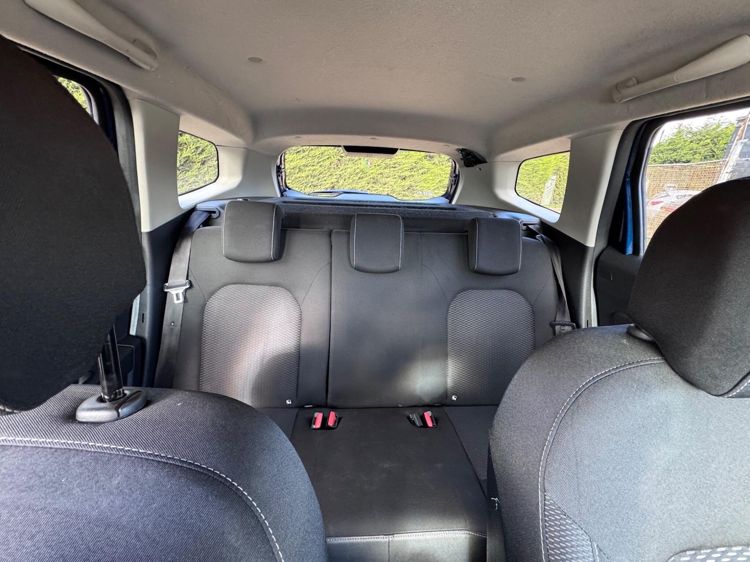 Used Dacia Duster for sale - 77271343: Photo 30