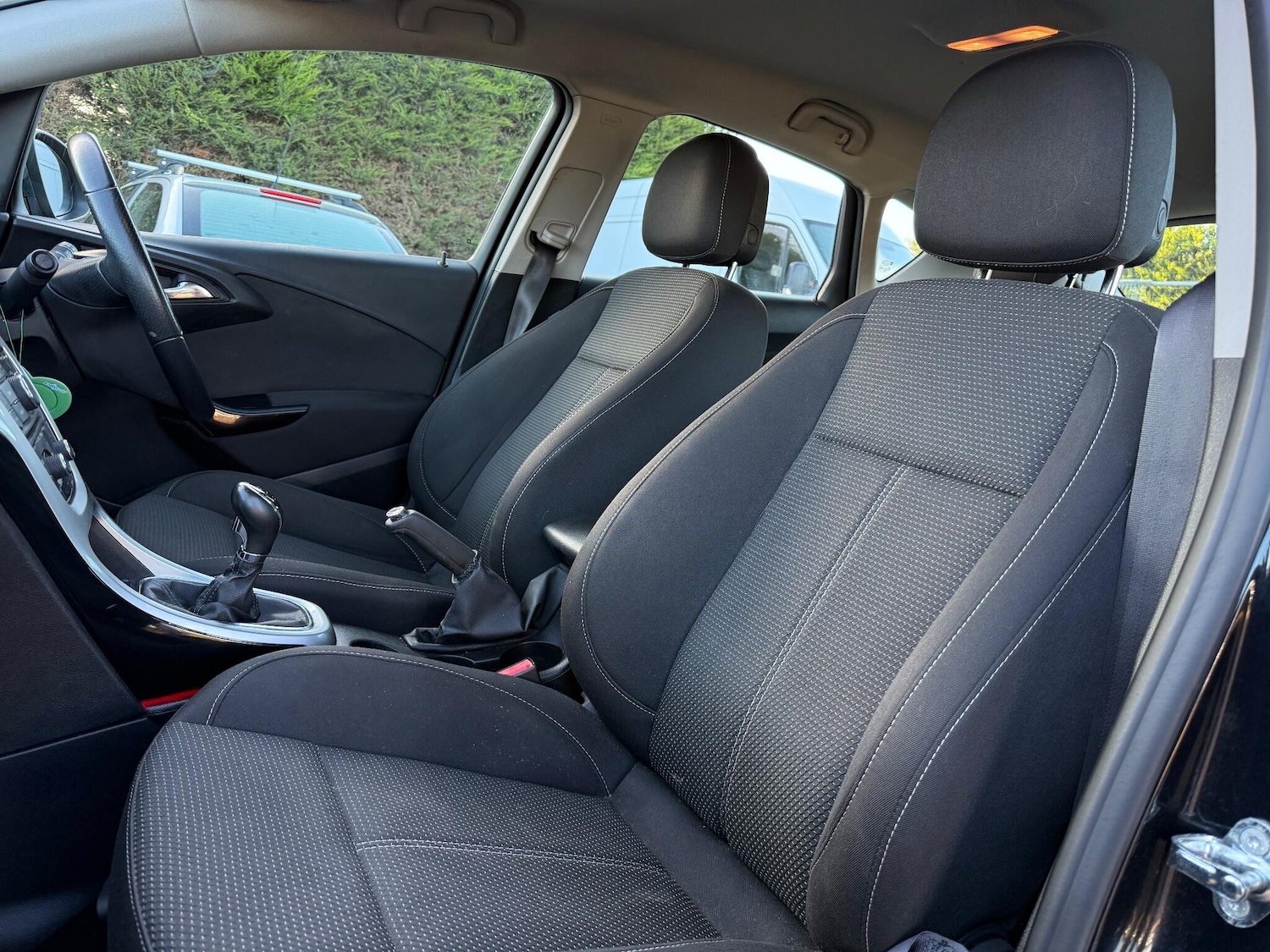 Used Vauxhall Astra 2015 for sale - 76742636: Photo 32