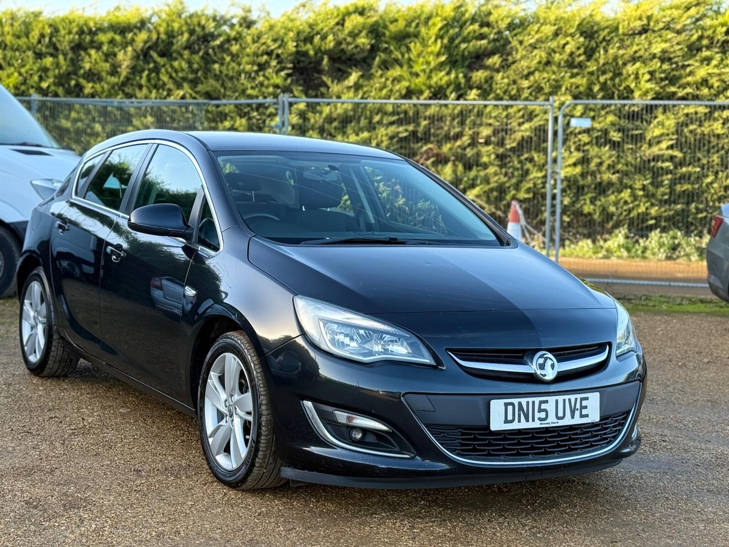 Used Vauxhall Astra 2015 for sale - 76742636: Photo 5