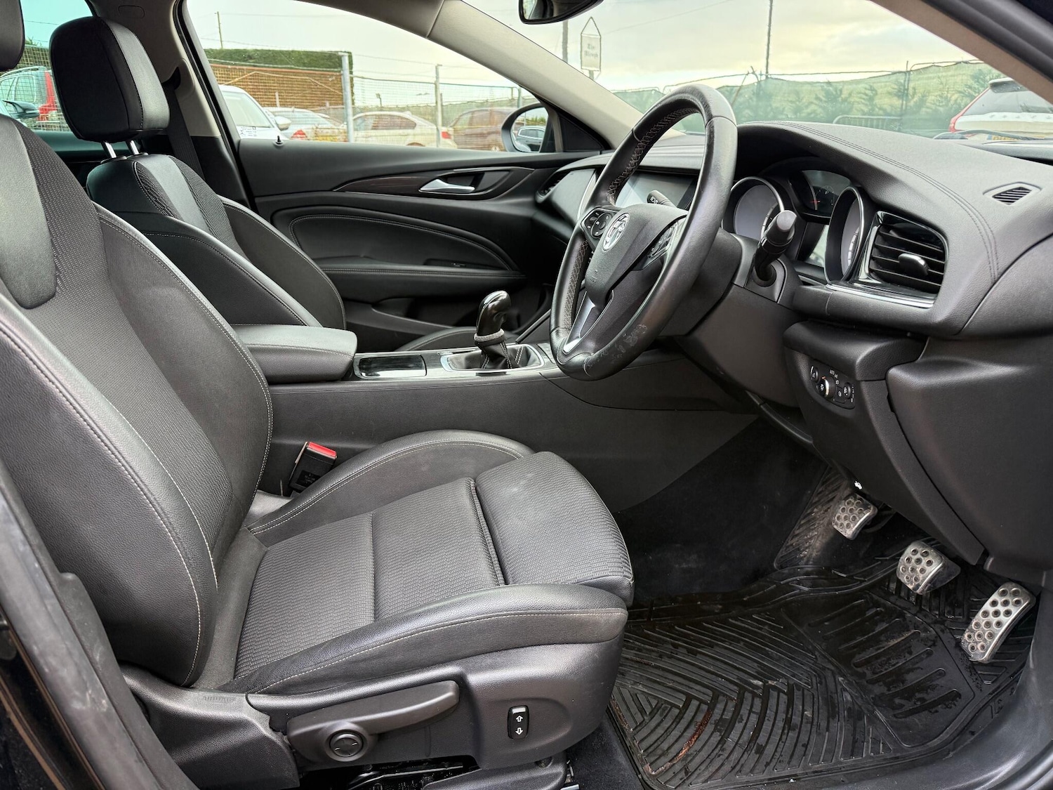 Used Vauxhall Insignia for sale - 77271355: Photo 26