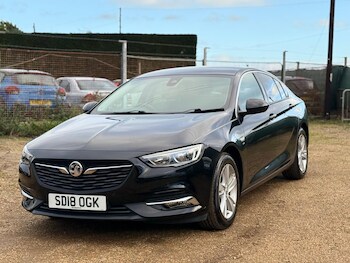 Used Vauxhall Insignia 2018 for sale - 77271355: Photo