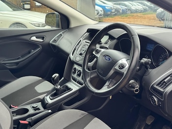 Used Ford Focus 2014 for sale - 75377569: Photo