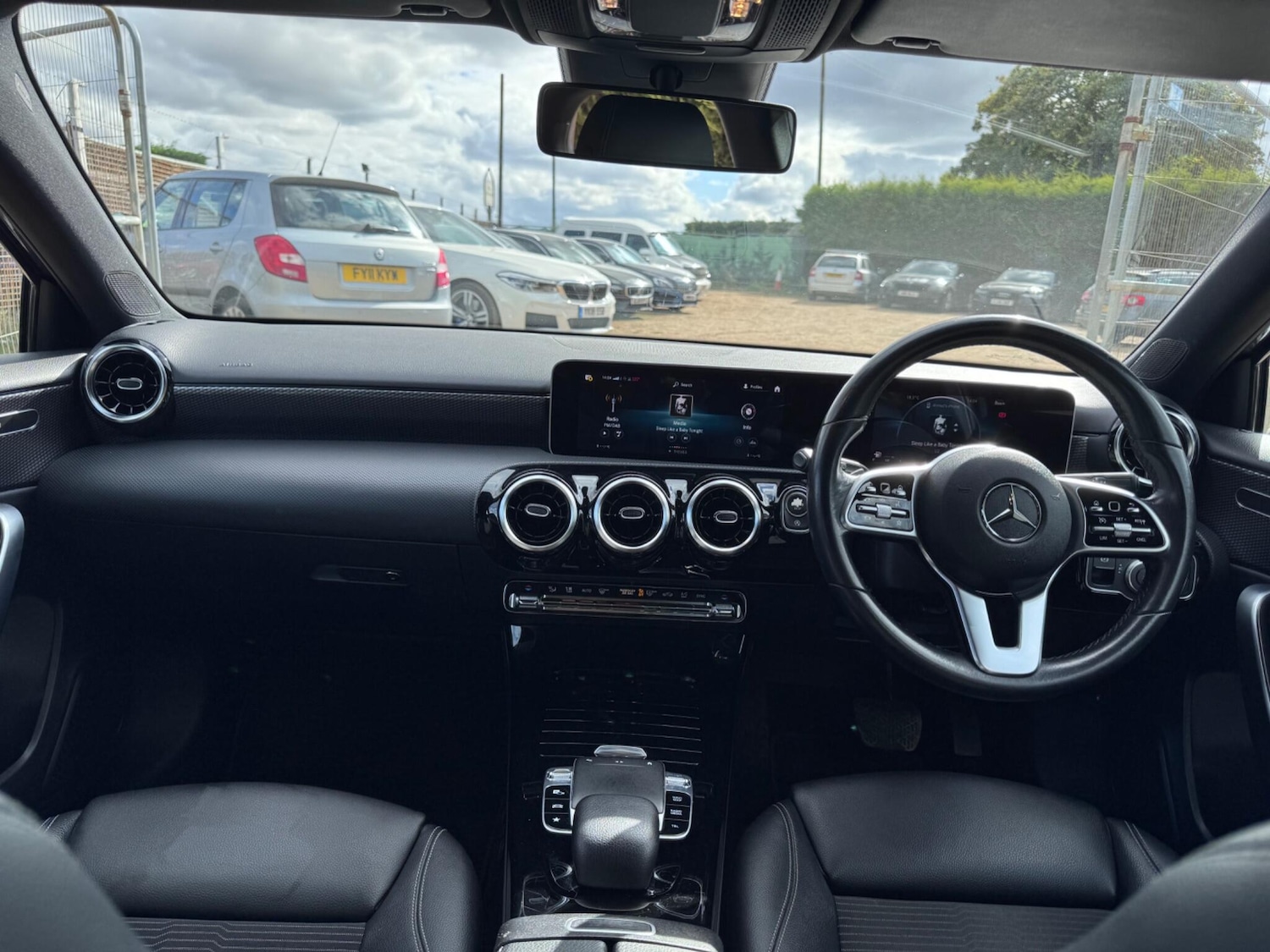 Used Mercedes-Benz A-Class 2018 for sale - 76992827: Photo 27