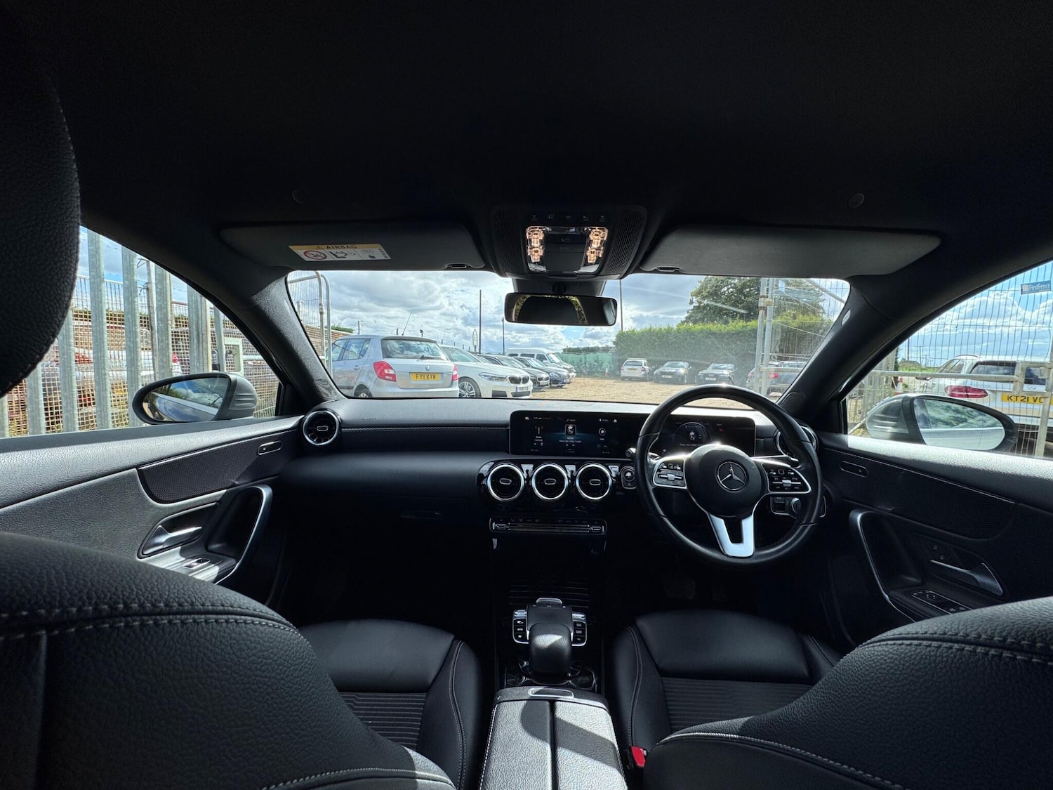 Used Mercedes-Benz A-Class 2018 for sale - 76992827: Photo 3