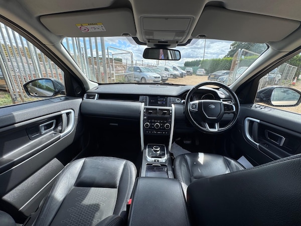 Used Land Rover Discovery Sport 2017 for sale - 75589628: Photo 19
