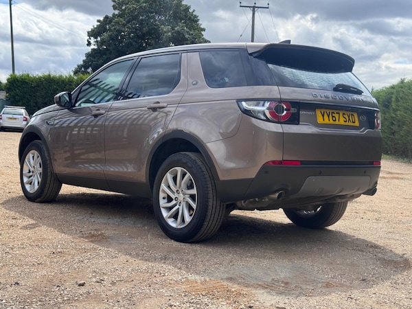 Used Land Rover Discovery Sport 2017 for sale - 75589628: Photo 25