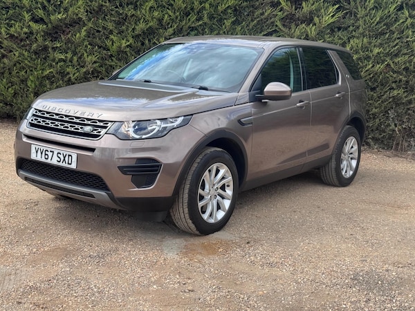 Used Land Rover Discovery Sport 2017 for sale - 75589628: Photo 31