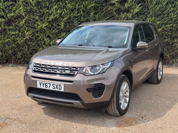 Used Land Rover Discovery Sport 2017 for sale - 75589628: Photo 6