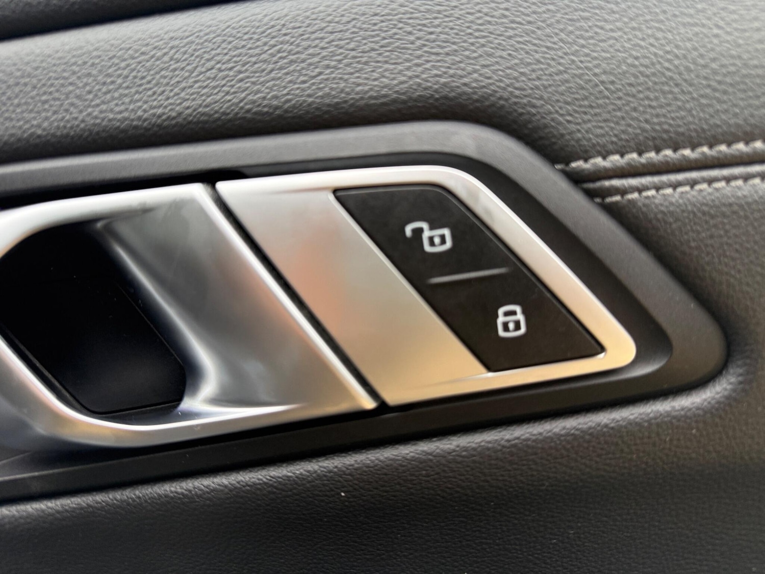 Used BMW 3 Series for sale - 77993993: Photo 19