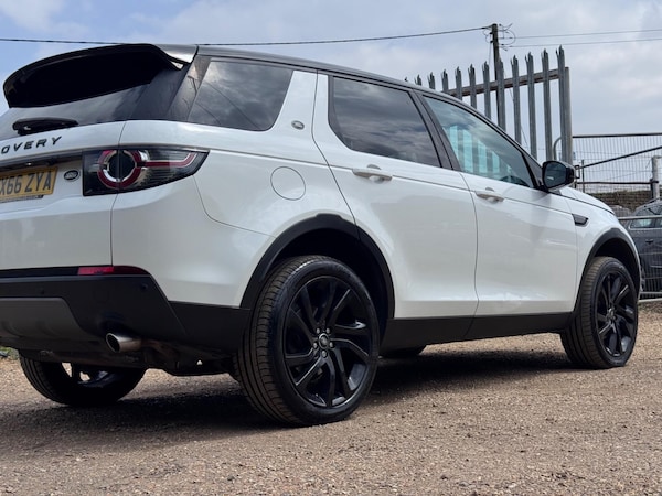 Used Land Rover Discovery Sport 2016 for sale - 75339607: Photo 19