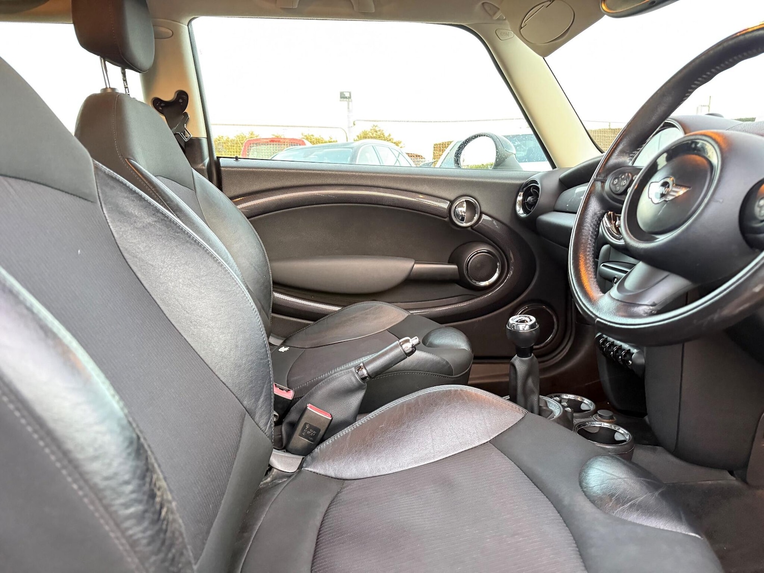 Used MINI Hatch 2011 for sale - 76701754: Photo 17