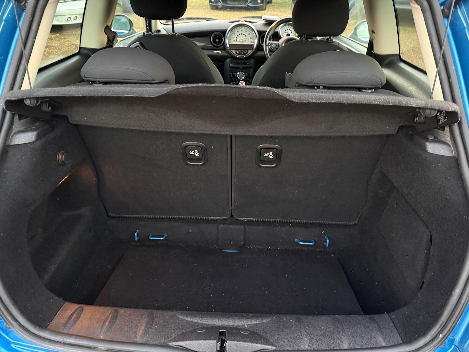 Used MINI Hatch 2011 for sale - 76701754: Photo 28