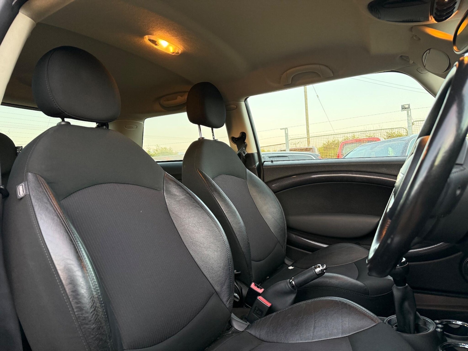 Used MINI Hatch 2011 for sale - 76701754: Photo 39