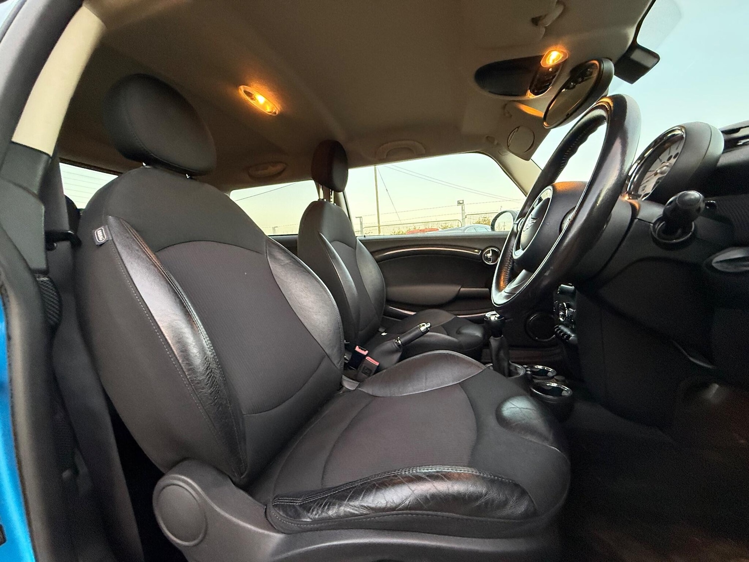 Used MINI Hatch 2011 for sale - 76701754: Photo 40