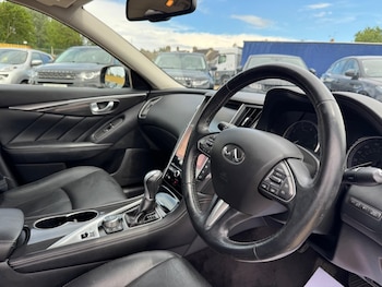 Used Infiniti Q50 2017 for sale - 78948243: Photo