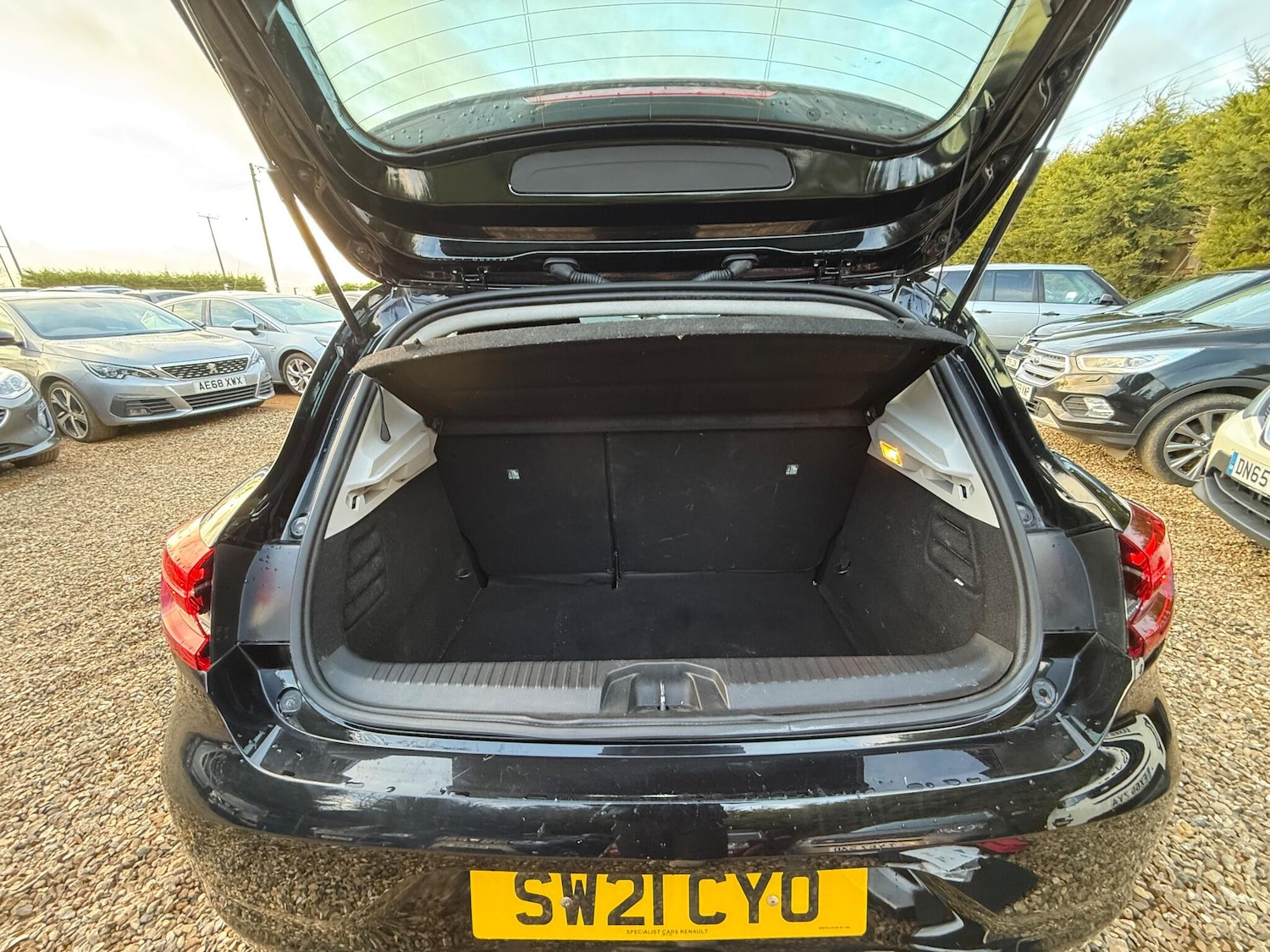 Used Renault Clio 2021 for sale - 77271384: Photo 30